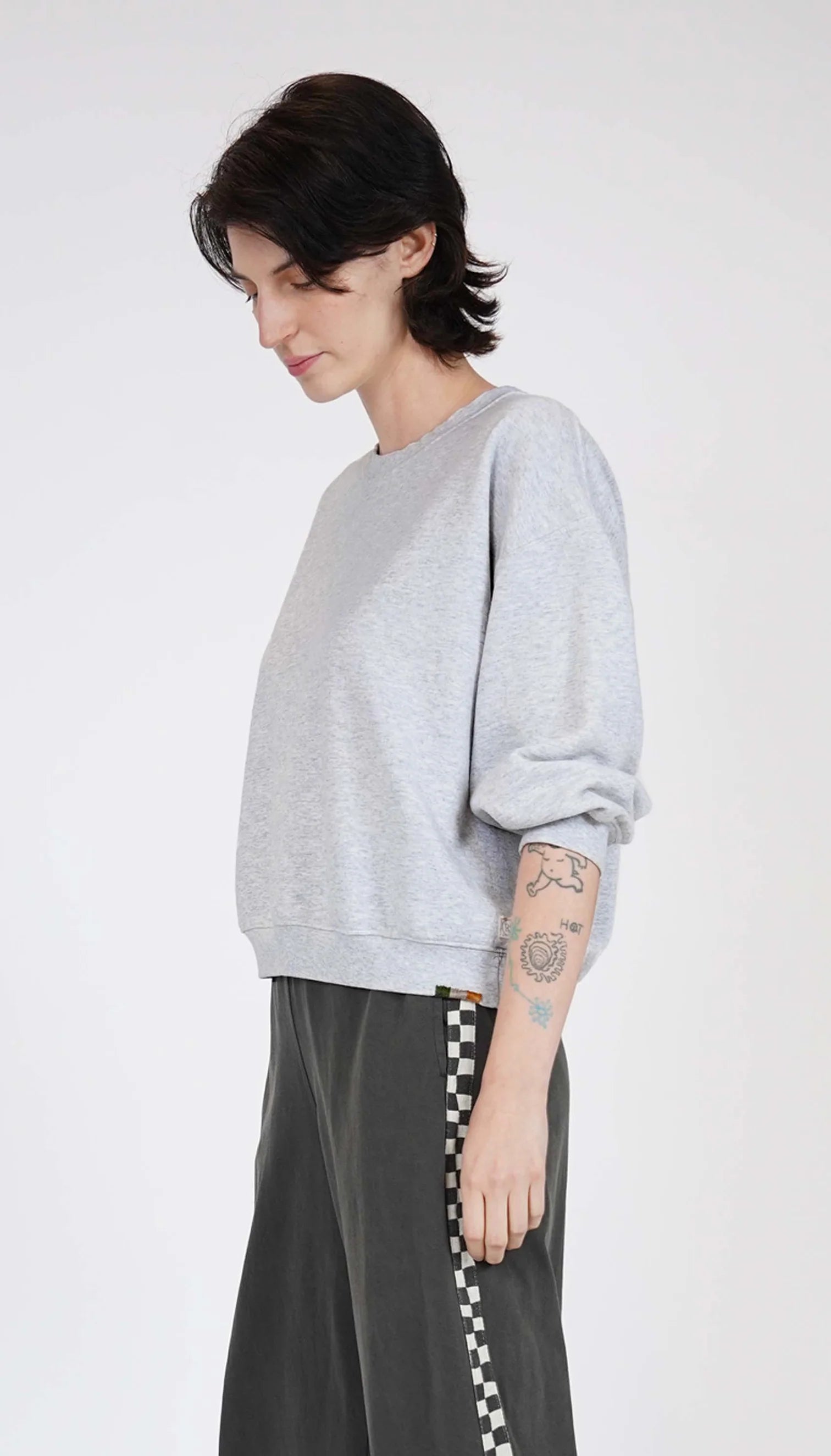 Studio Puff Shorty Sweatshirt | Ash